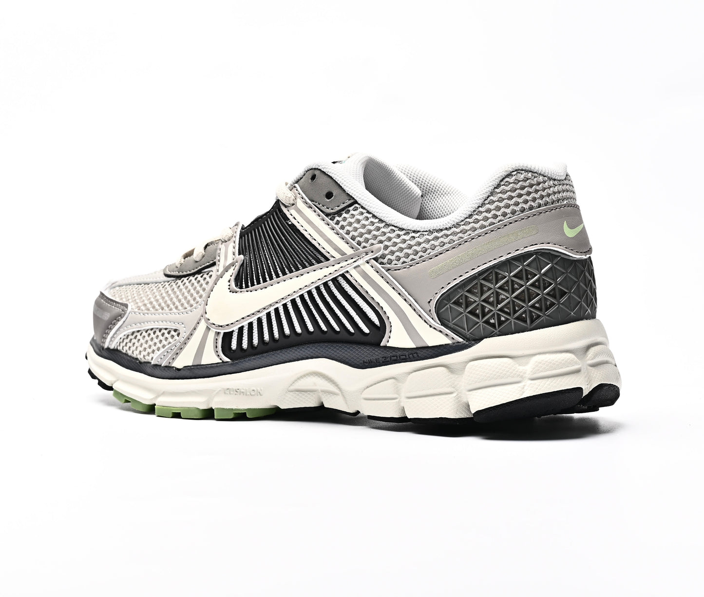 Nike zoom vomero 5