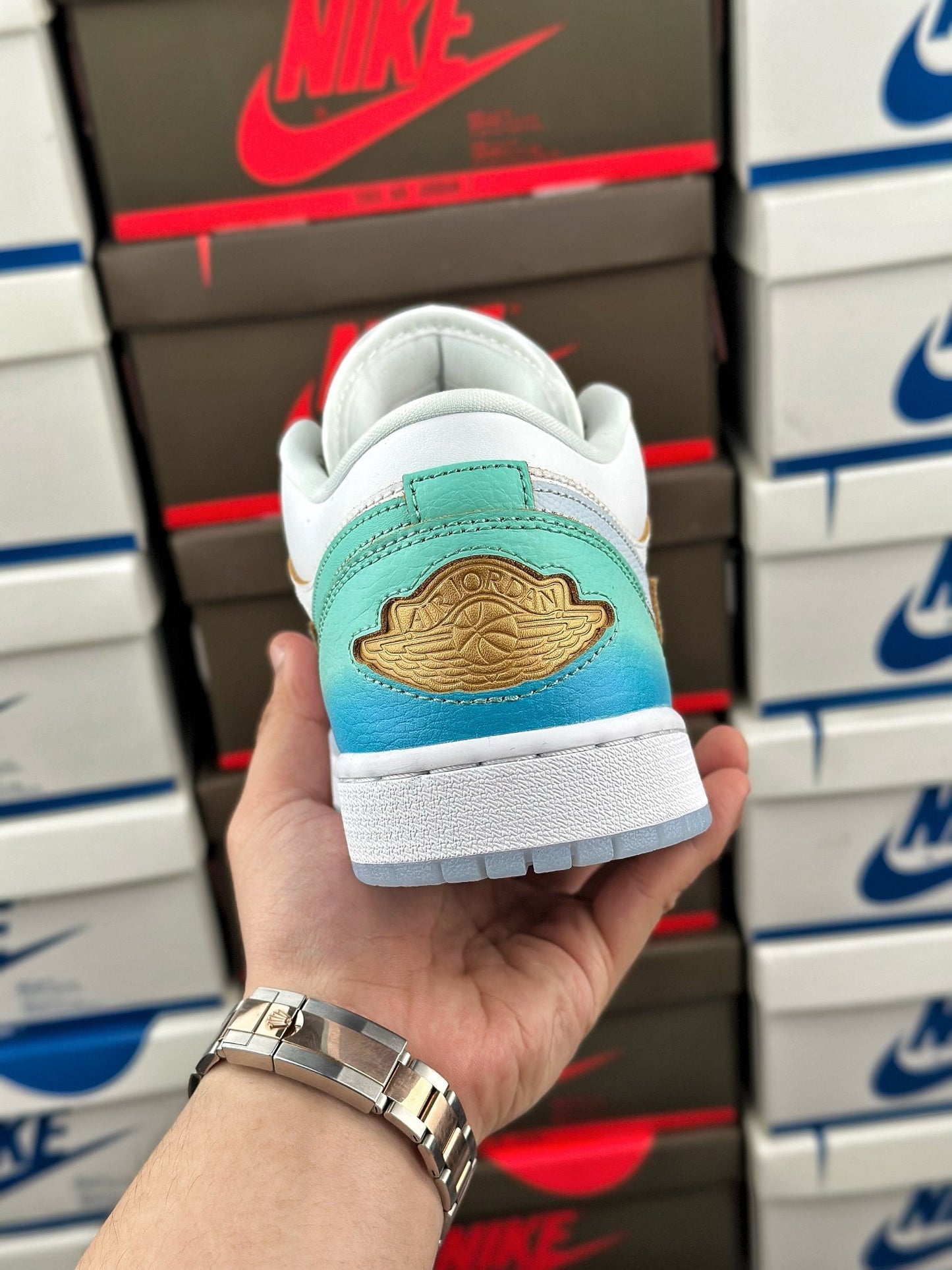WMNS AIR JORDAN 1 LOW SE