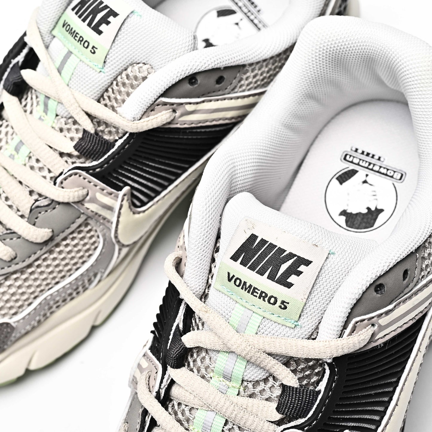 Nike zoom vomero 5