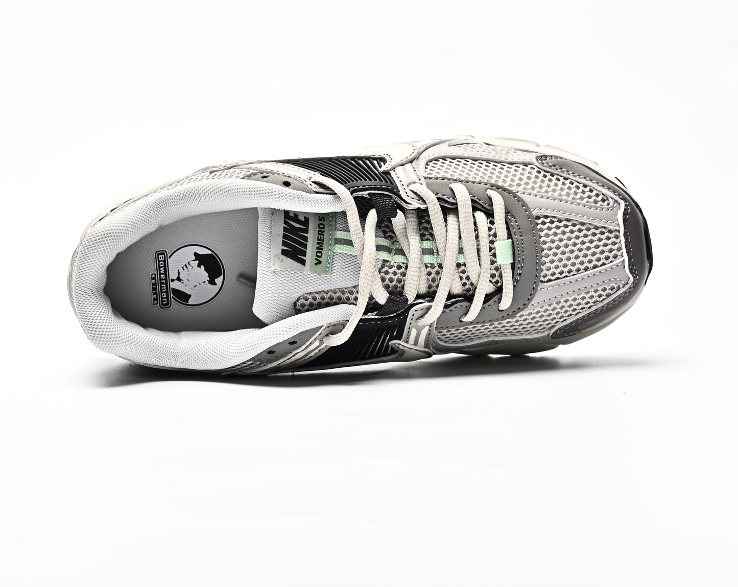 Nike zoom vomero 5