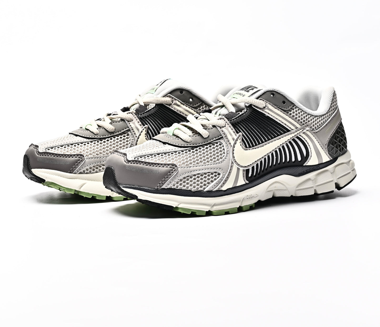 Nike zoom vomero 5