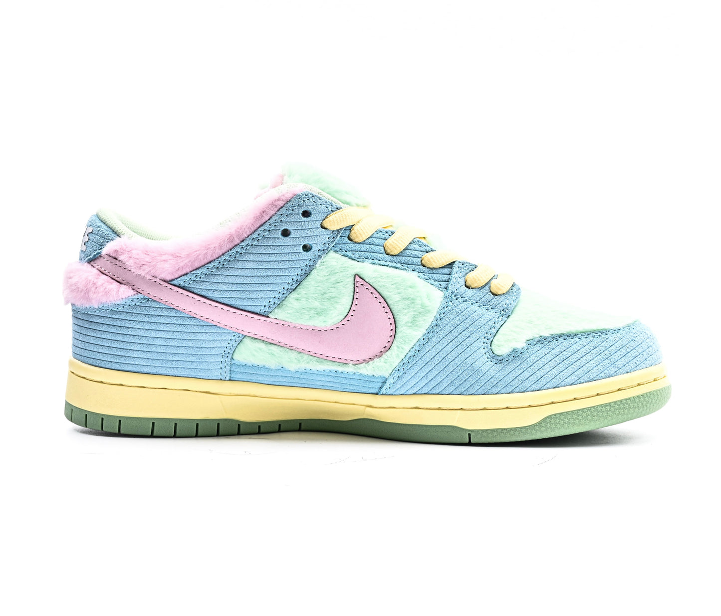 Nike SB DUNK LOW