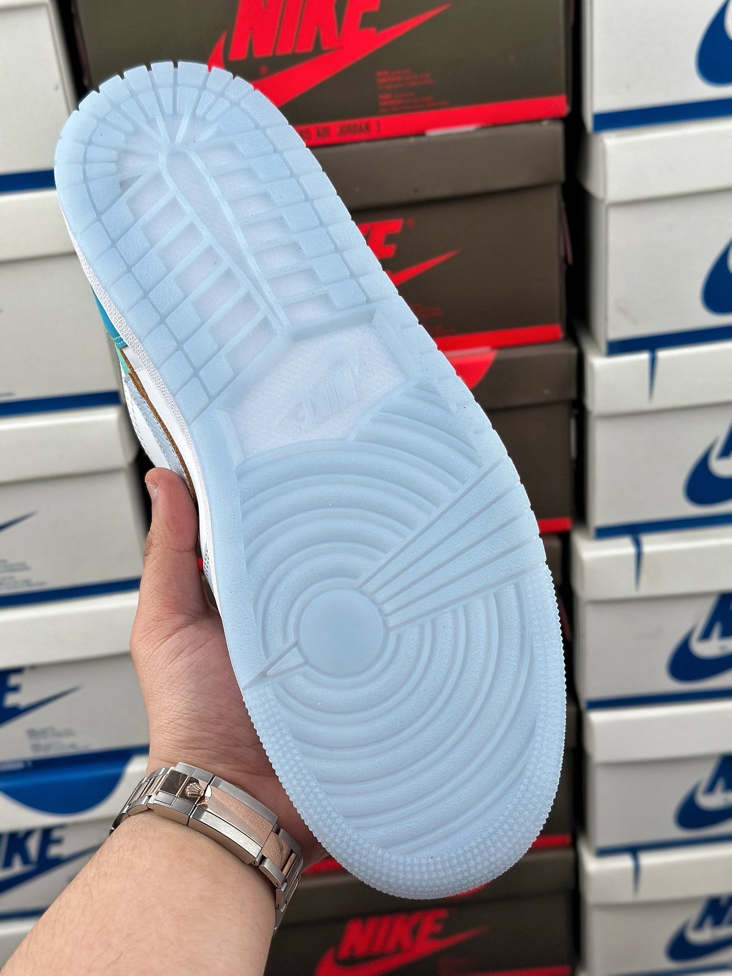 WMNS AIR JORDAN 1 LOW SE